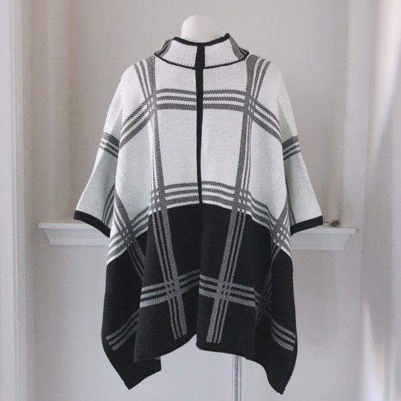 Anne Klein Cape Poncho Sweater Turtleneck Plaid Blk White Size L, New w/Tag $149 - Picture 4 of 11
